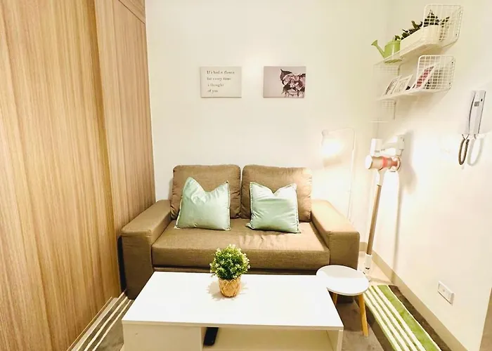 Cb 1162 House *